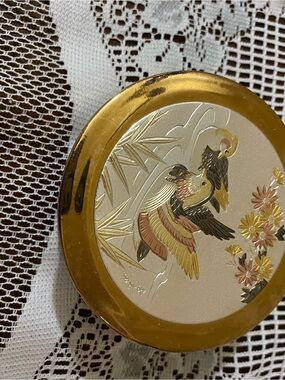 Source Unknown Gold Decorative Round Trinket Box with Bird Motif